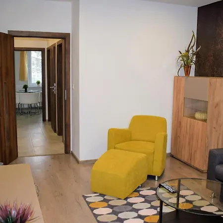 Center Ii Apartment